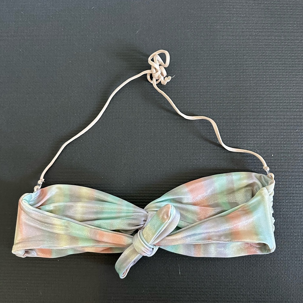 Cali Dreaming Swim Shiny Rainbow Colorful Halter Bikini Top size 3 (Small) EUC - Picture 3 of 8